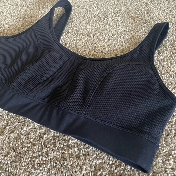 JoyLab Ribbed Athletic Bra Women’s XL Black Scoop Neck Textured Everyday Day - Picture 2 of 5